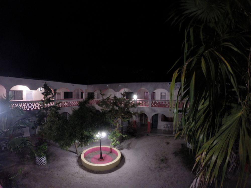 Hotel Los Arcos Holbox Экстерьер фото